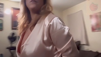 Daddy'S Girl Gets What She Wants - A Custom Stepmom Experience